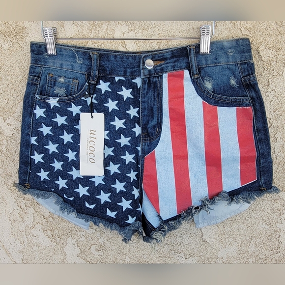 Women’s Distressed Shorts Denim w/American Flag Pattern Size 10 - Picture 1 of 9
